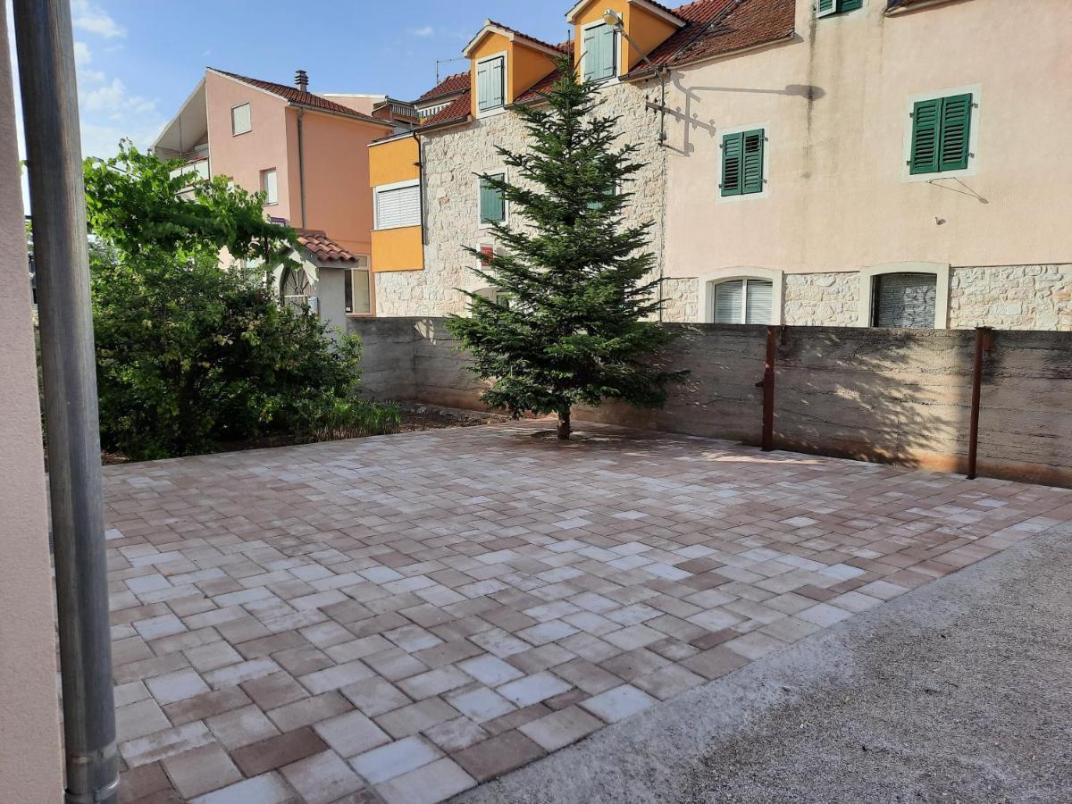 Apartman Laura M Водице Екстериор снимка