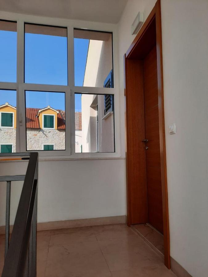Apartman Laura M Водице Екстериор снимка