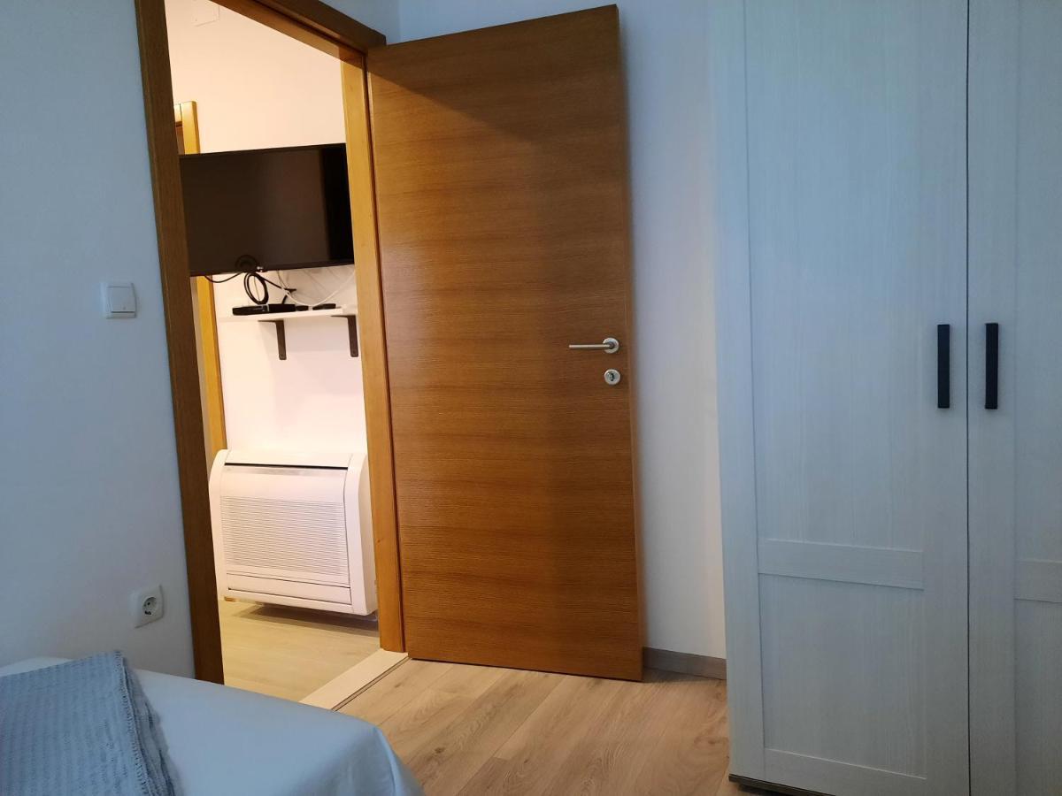 Apartman Laura M Водице Екстериор снимка