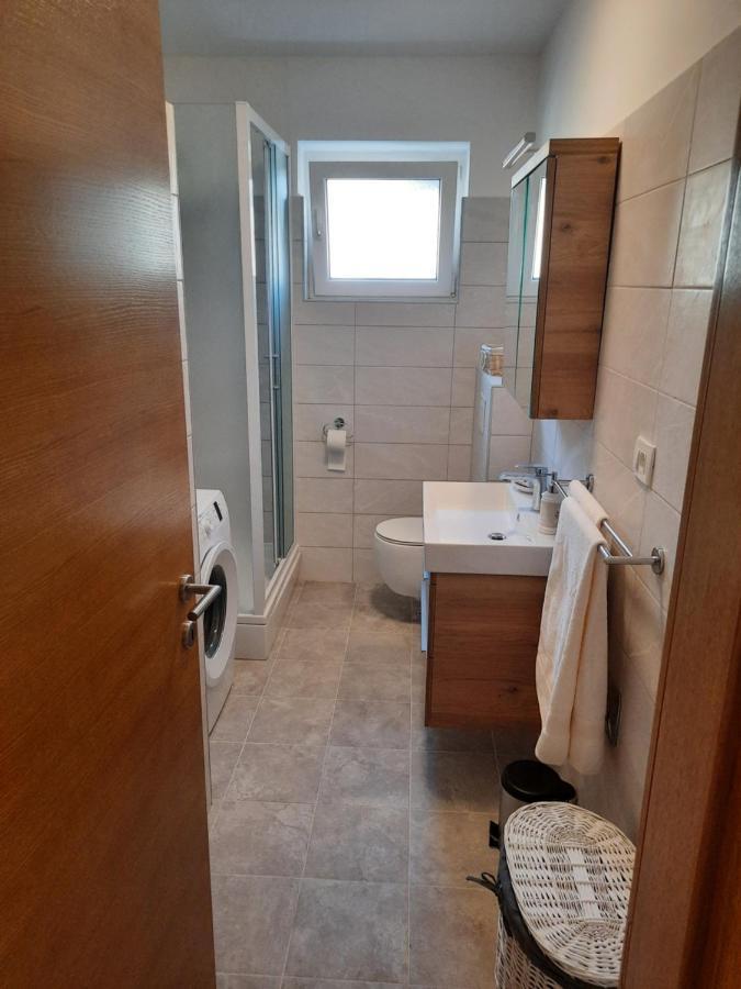 Apartman Laura M Водице Екстериор снимка